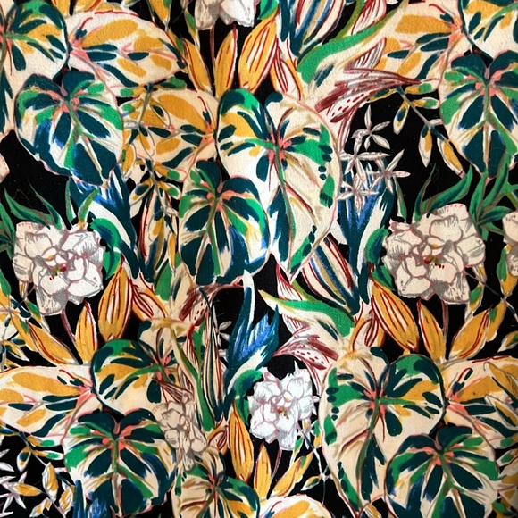 Nordstrom brand Halogen floral blouse - Picture 3 of 11